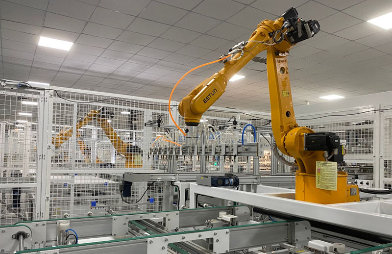 Features of Photovoltaic Equipment Robotic Layup Machine